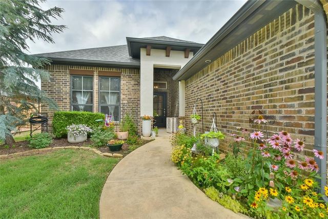 16901 Barcelona Drive, Oklahoma City, OK 73170