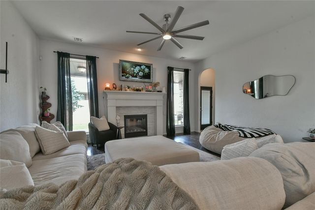 16901 Barcelona Drive, Oklahoma City, OK 73170