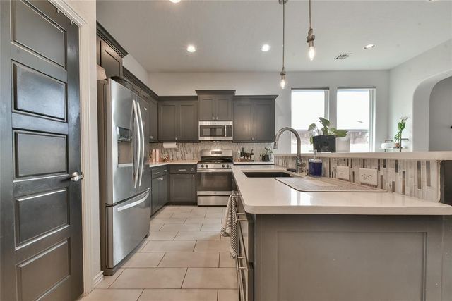 16901 Barcelona Drive, Oklahoma City, OK 73170