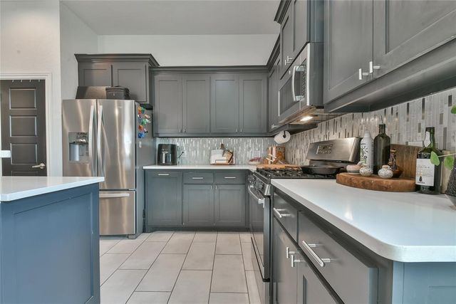 16901 Barcelona Drive, Oklahoma City, OK 73170