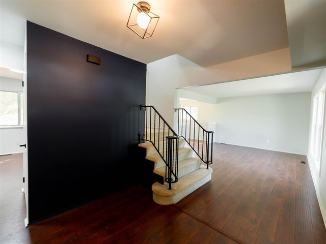 3340 Bluett Drive, Ann Arbor, MI 48105