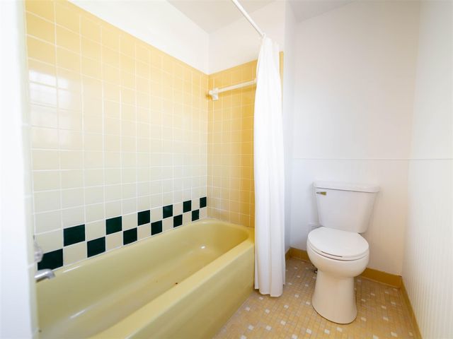 3340 Bluett Drive, Ann Arbor, MI 48105