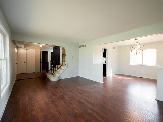 3340 Bluett Drive, Ann Arbor, MI 48105