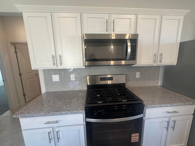 2475 Royal Troon Road NE, Rio Rancho, NM 87144