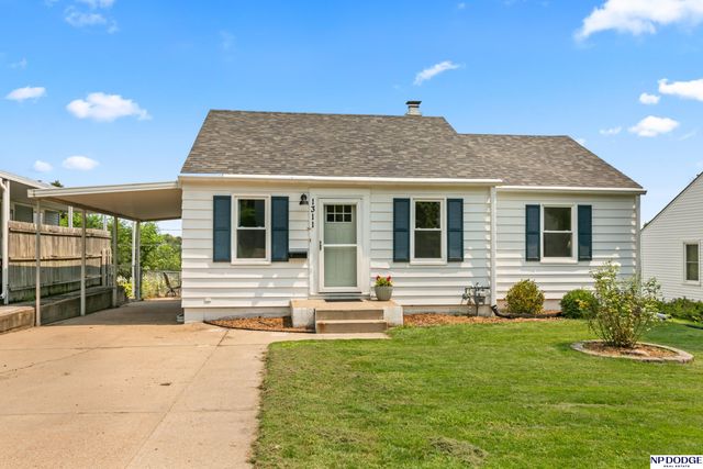 1311 S 52nd Avenue, Omaha, NE 68106