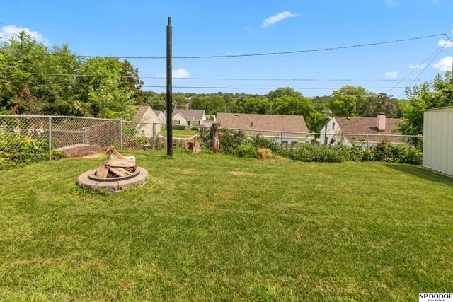 1311 S 52nd Avenue, Omaha, NE 68106