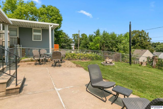 1311 S 52nd Avenue, Omaha, NE 68106
