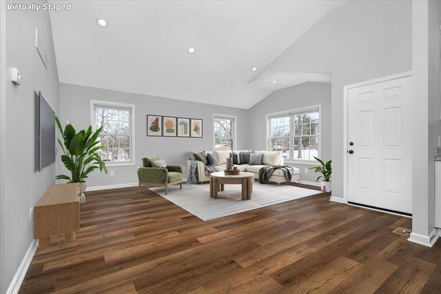 216 S Walnut St, Wilmore, KY 40390