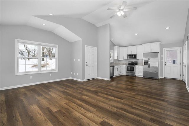 216 S Walnut St, Wilmore, KY 40390