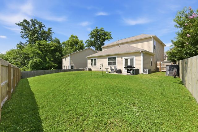 3030 Alan Dr, Spring Hill, TN 37174