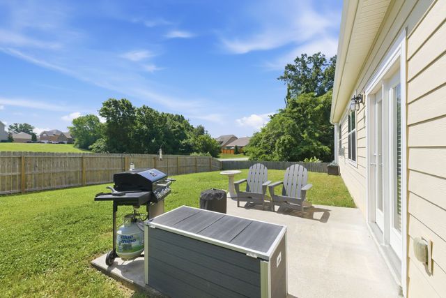 3030 Alan Dr, Spring Hill, TN 37174