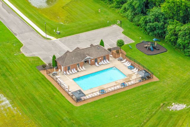 3030 Alan Dr, Spring Hill, TN 37174