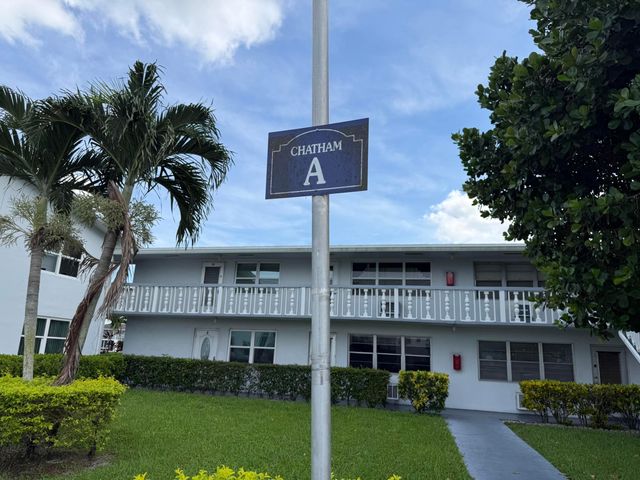 15 CHATHAM A 15, West Palm Beach, FL 33417