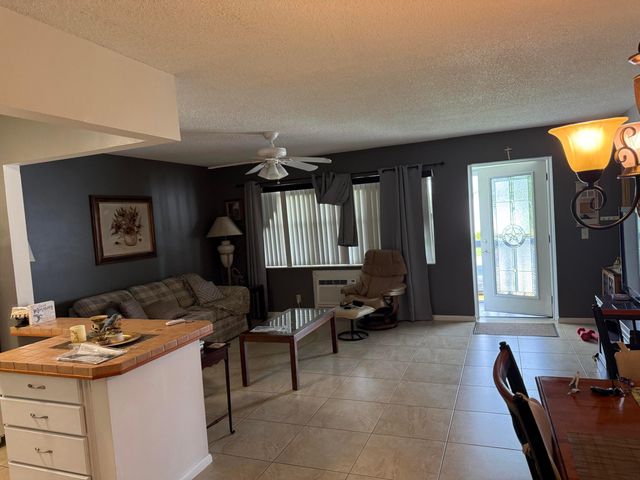 15 CHATHAM A 15, West Palm Beach, FL 33417