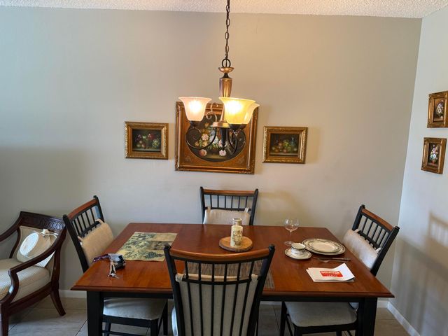 15 CHATHAM A 15, West Palm Beach, FL 33417