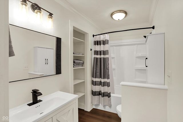 4115 N Banta Road, Bargersville, IN 46106