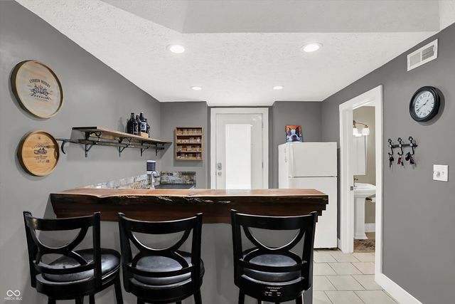 4115 N Banta Road, Bargersville, IN 46106