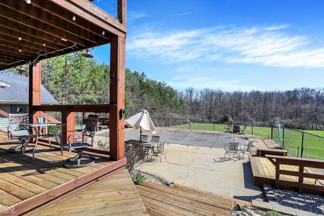 4115 N Banta Road, Bargersville, IN 46106