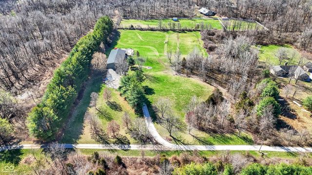 4115 N Banta Road, Bargersville, IN 46106