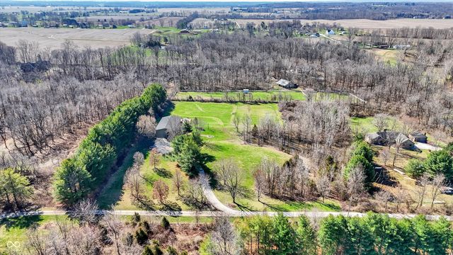 4115 N Banta Road, Bargersville, IN 46106