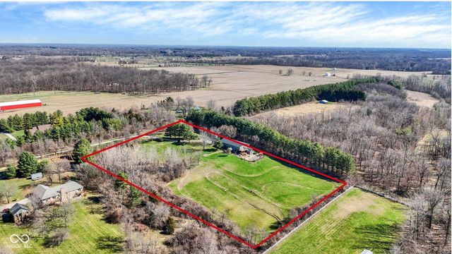 4115 N Banta Road, Bargersville, IN 46106