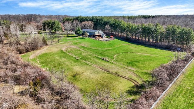 4115 N Banta Road, Bargersville, IN 46106