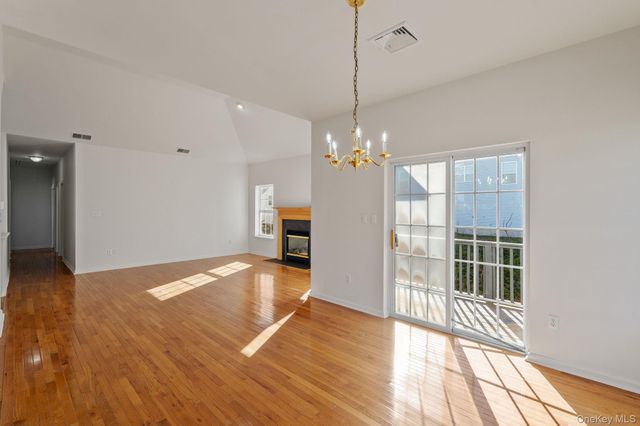 17 Carmella Road, Highland, NY 12528