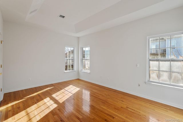 17 Carmella Road, Highland, NY 12528