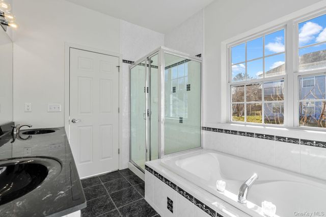 17 Carmella Road, Highland, NY 12528