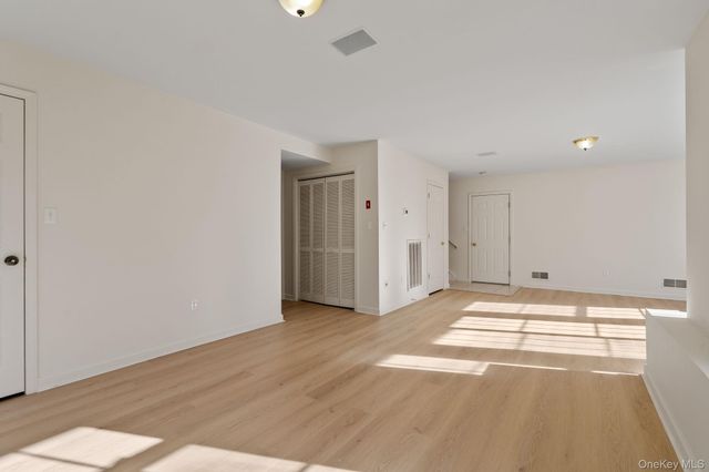 17 Carmella Road, Highland, NY 12528