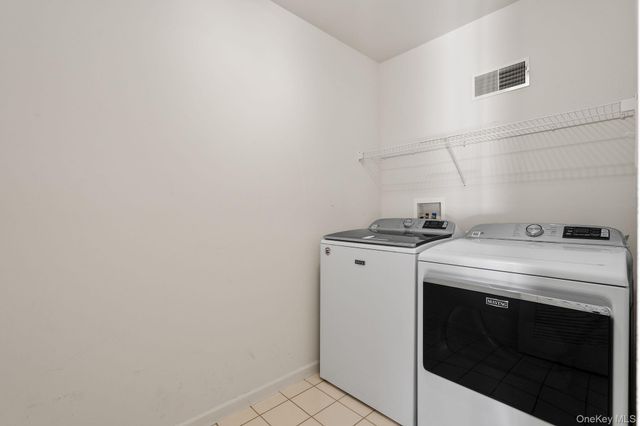 17 Carmella Road, Highland, NY 12528