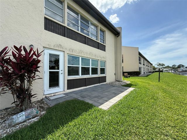 4533 MARINE PARKWAY 101, New Port Richey, FL 34652
