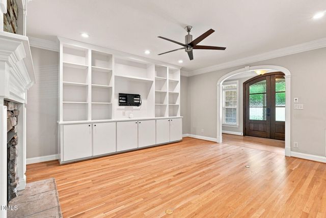3016 Slippery Creek Court, Raleigh, NC 27616