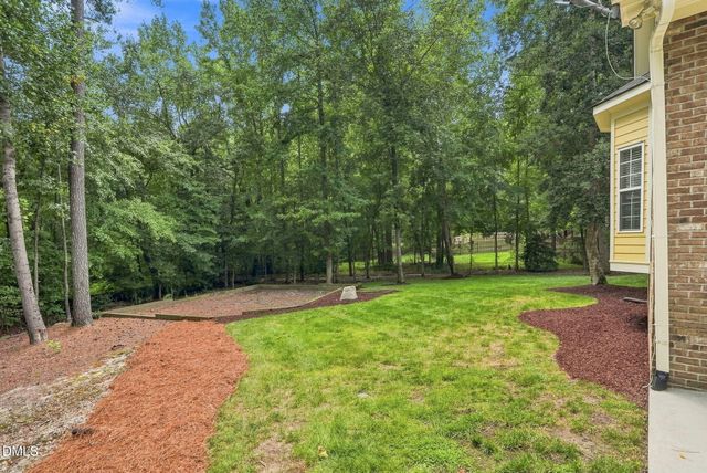 3016 Slippery Creek Court, Raleigh, NC 27616