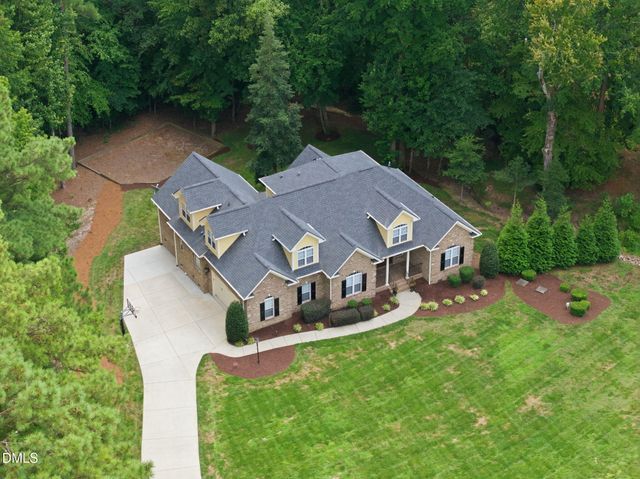 3016 Slippery Creek Court, Raleigh, NC 27616