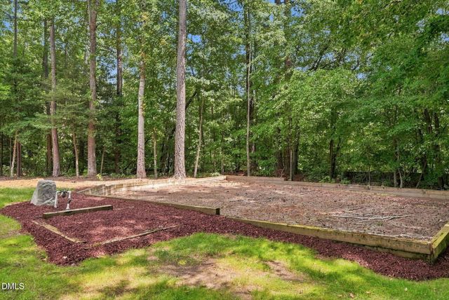 3016 Slippery Creek Court, Raleigh, NC 27616