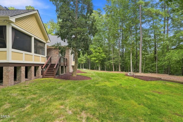 3016 Slippery Creek Court, Raleigh, NC 27616