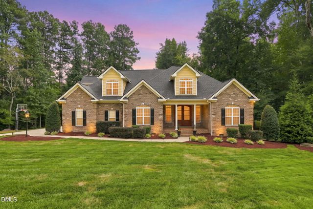 3016 Slippery Creek Court, Raleigh, NC 27616
