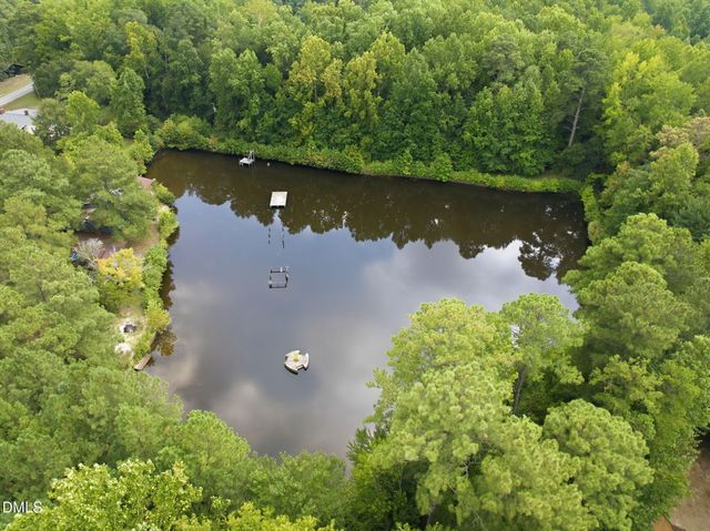 3016 Slippery Creek Court, Raleigh, NC 27616