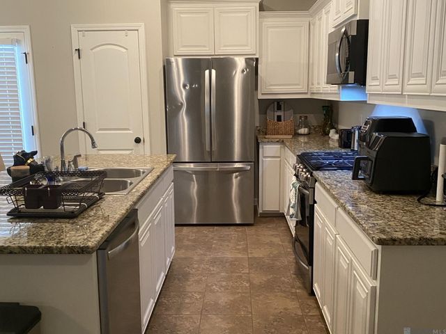 4725 Belle Vue Dr, Addis, LA 70710
