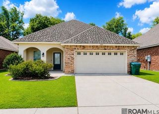 4725 Belle Vue Dr, Addis, LA 70710