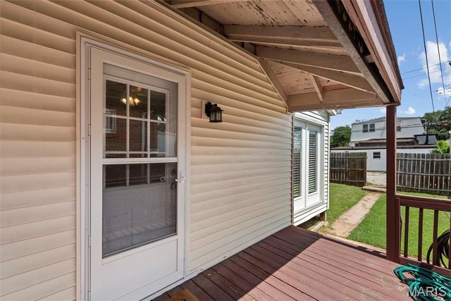 5437 Nagel, St Louis, MO 63109