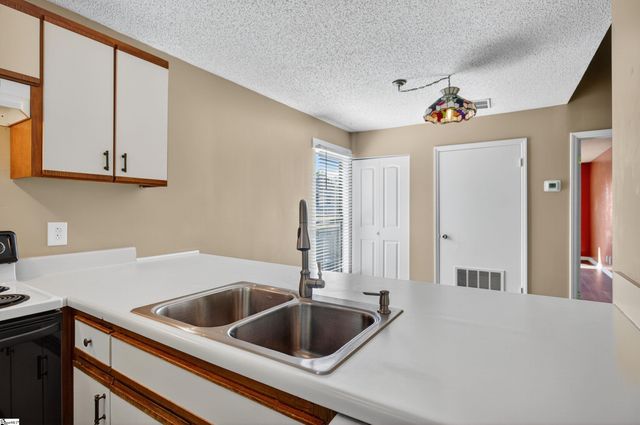 2601 Duncan Chapel Road Unit G301, Greenville, SC 29617