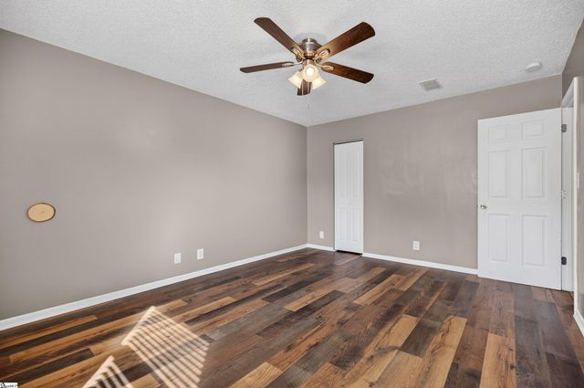 2601 Duncan Chapel Road Unit G301, Greenville, SC 29617