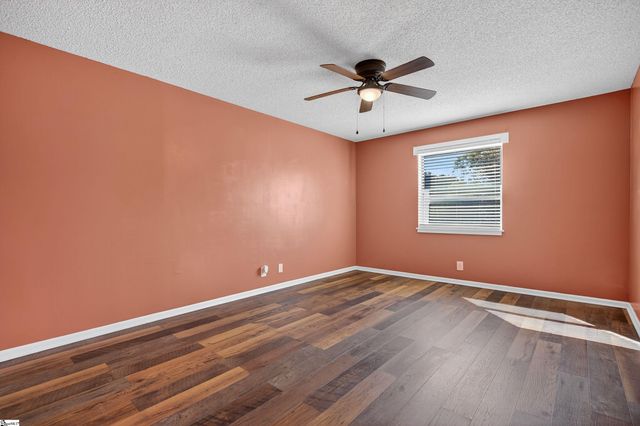 2601 Duncan Chapel Road Unit G301, Greenville, SC 29617