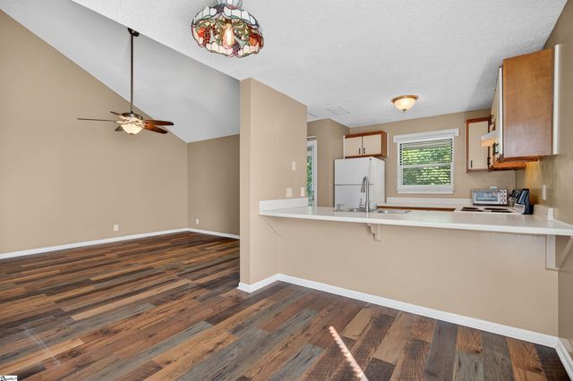 2601 Duncan Chapel Road Unit G301, Greenville, SC 29617