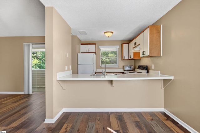 2601 Duncan Chapel Road Unit G301, Greenville, SC 29617