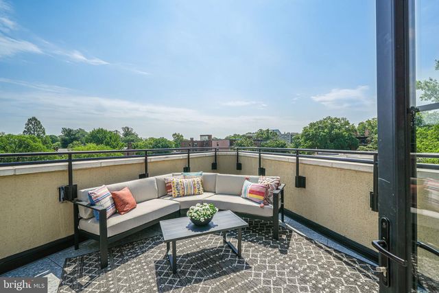 2901 NEWARK ST NW, Washington, DC 20008