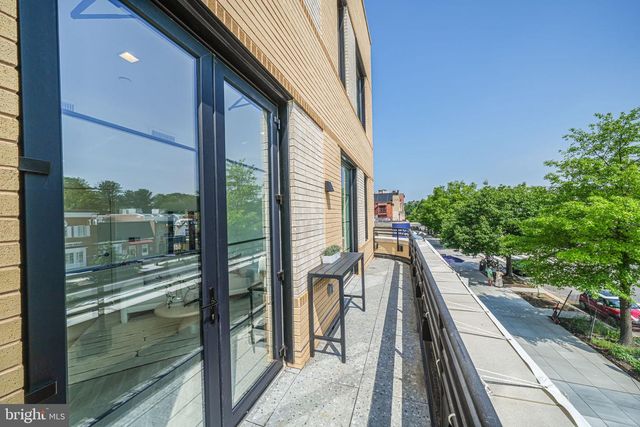 2901 NEWARK ST NW, Washington, DC 20008