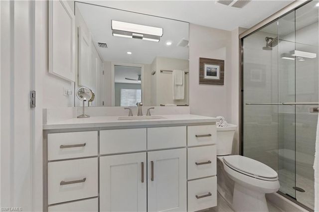 1686 Blue Point AVE # B5, Naples, FL 34102